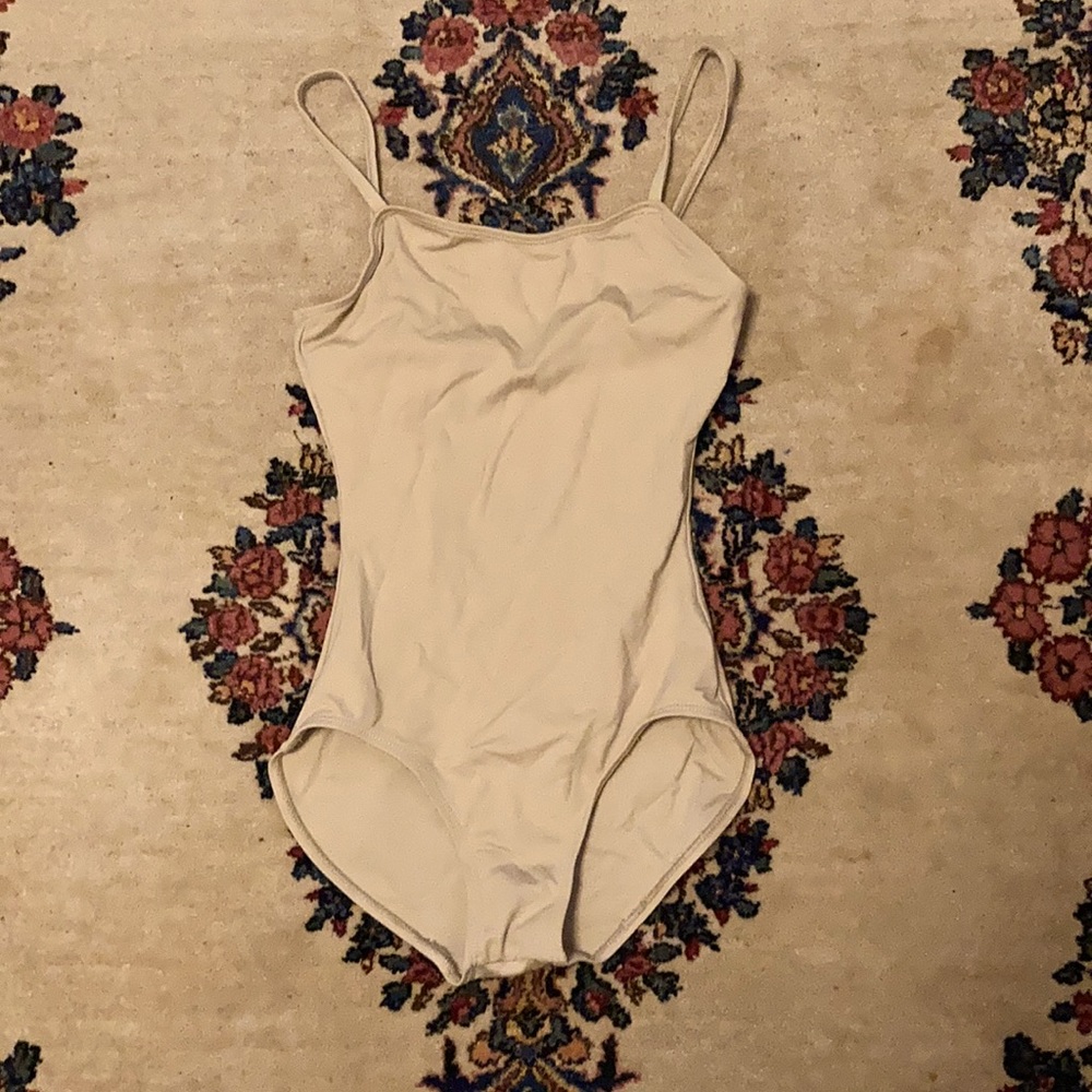 Nude leotard